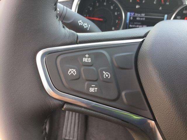 2017 Chevrolet Malibu LT 4dr Sedan